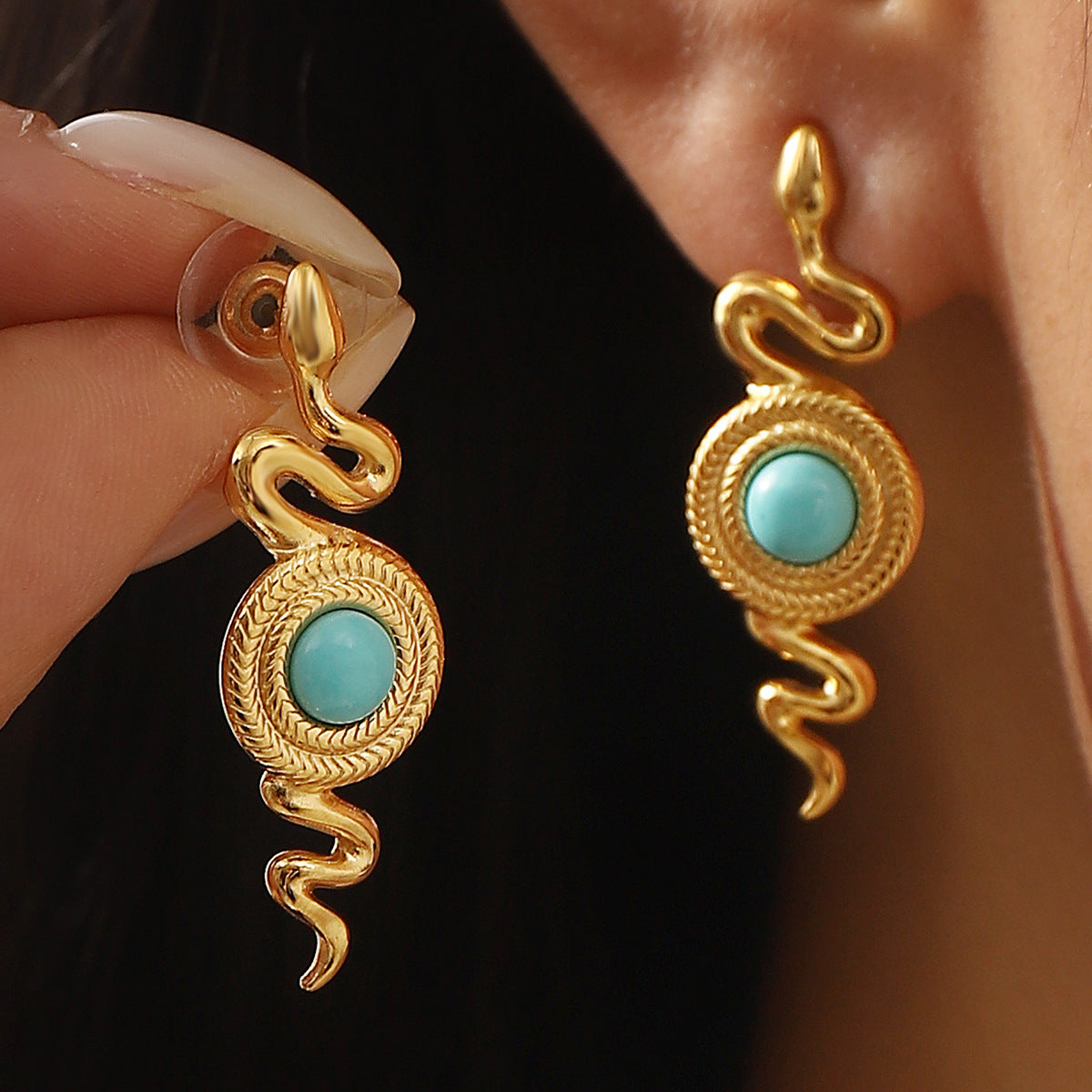 Wholesale Style Niche Design Sense Serpentine Earrings Stainless Steel Plated 14k Gold Set Turquoise Earrings
