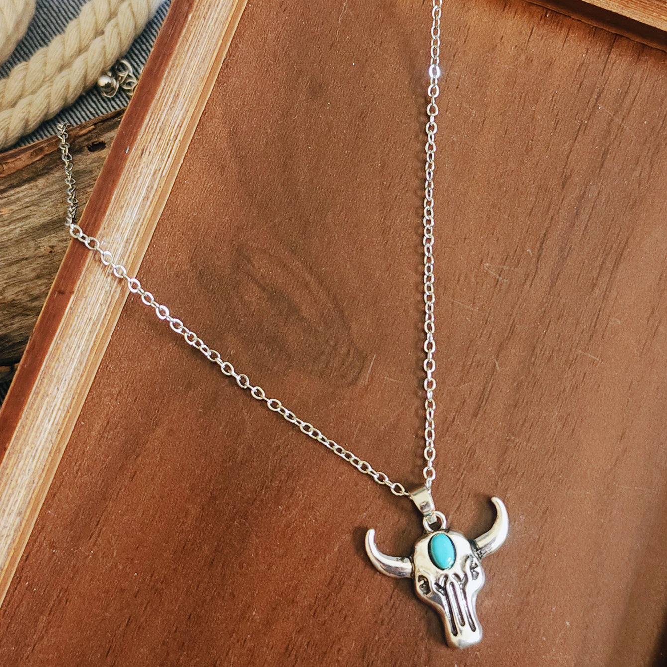 Wholesale Zinc Alloy Plated Western Cowboy Pendant Necklace For Women Retro Boot Bull Head Hat Design Layering Jewelry
