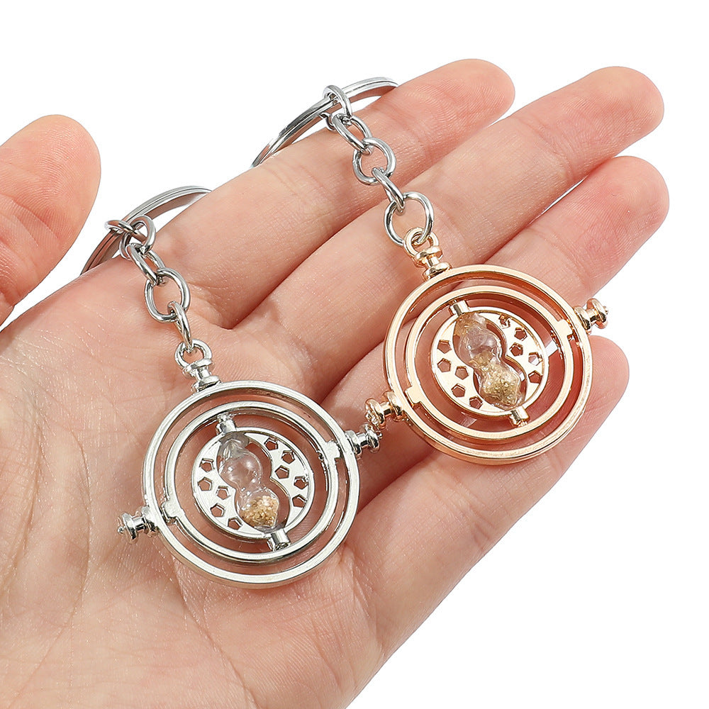 Wholesale 5pcs Fashionable and creative keychains