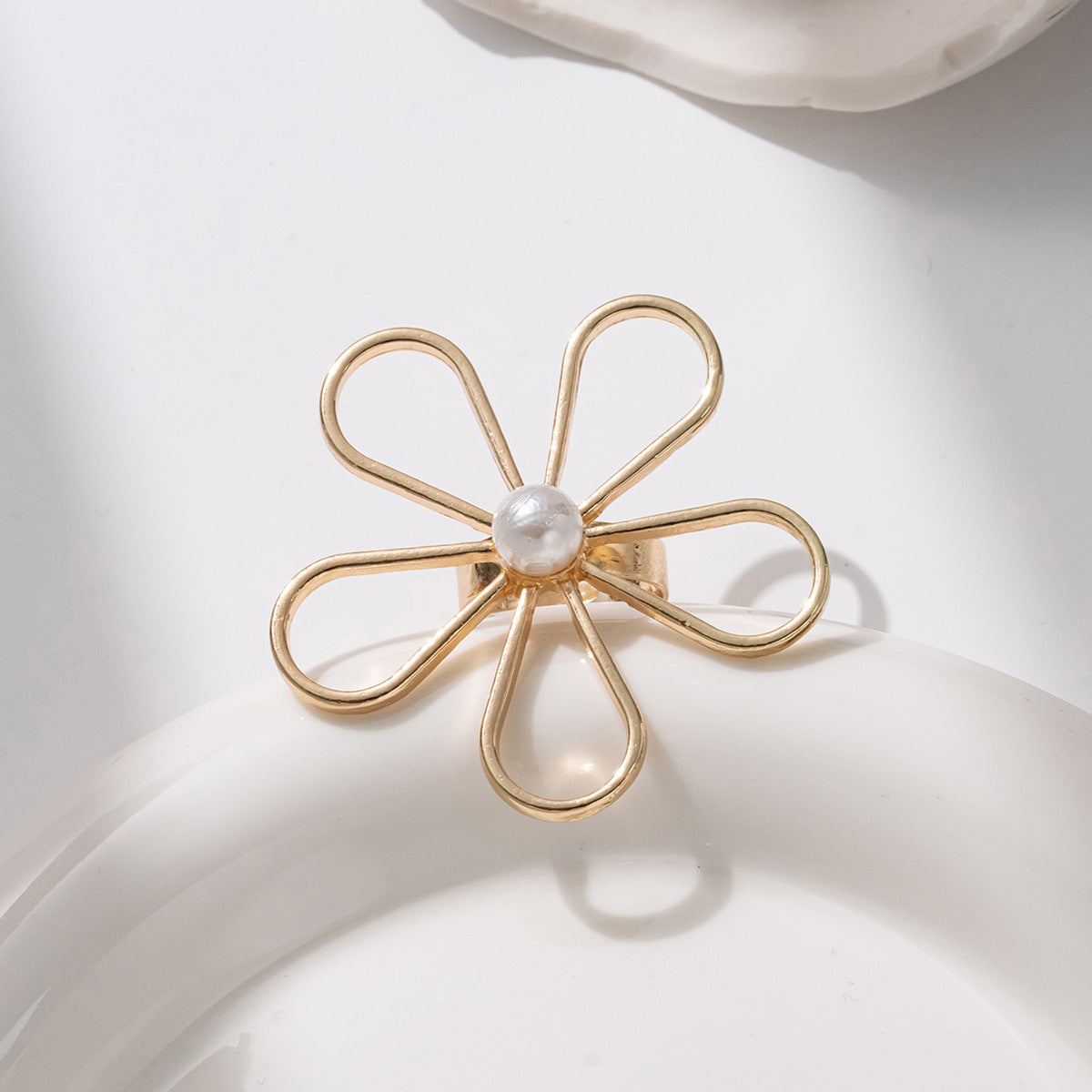 Wholesale Starfish Pearl Ring suit