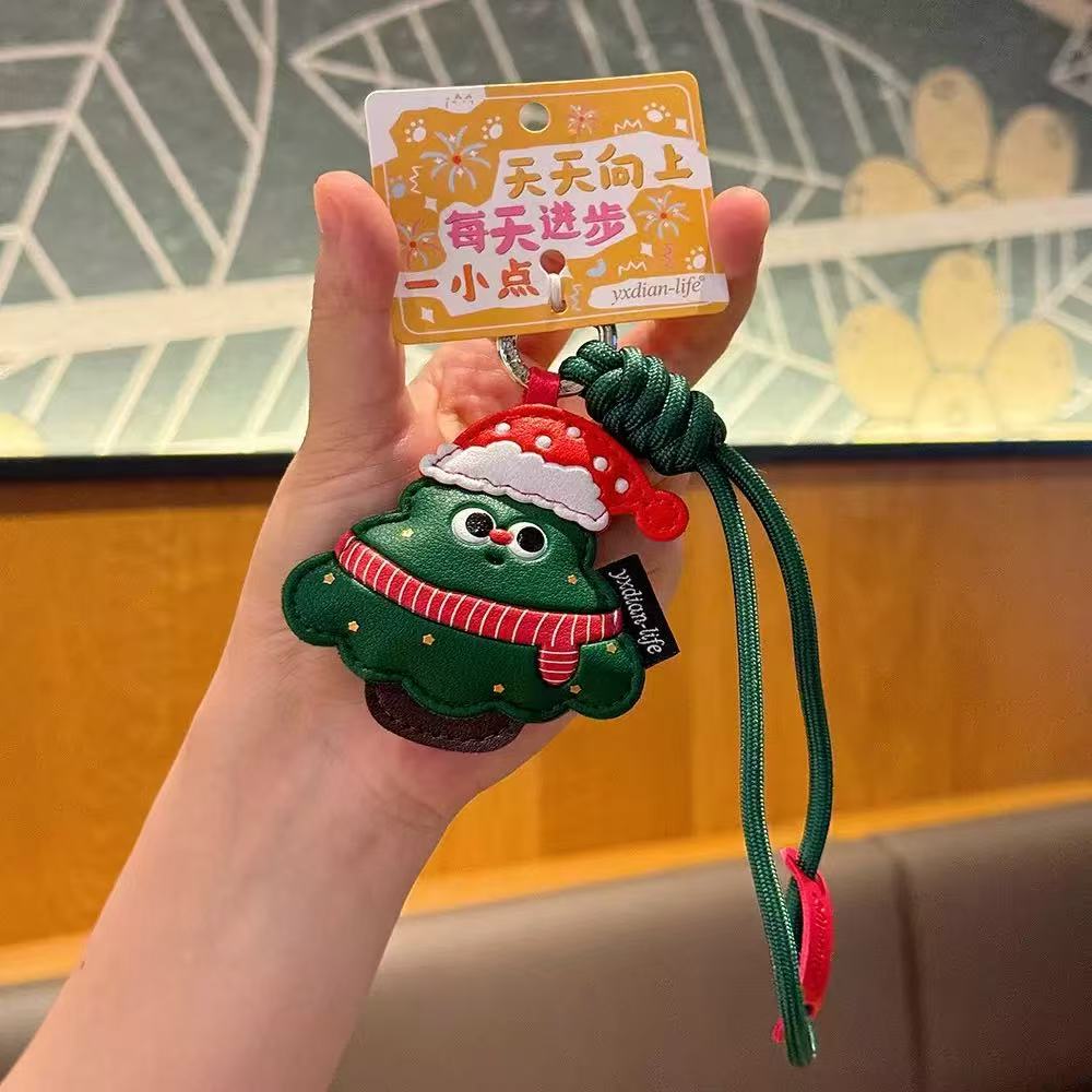 Wholesale Cute Cartoon  Leather Keychain Christmas Decorative Gift For Everyday Use