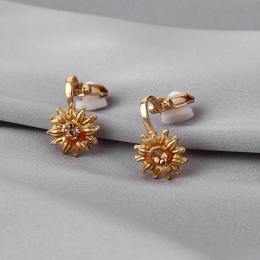 Wholesale Micro-paved zirconia daisy earrings