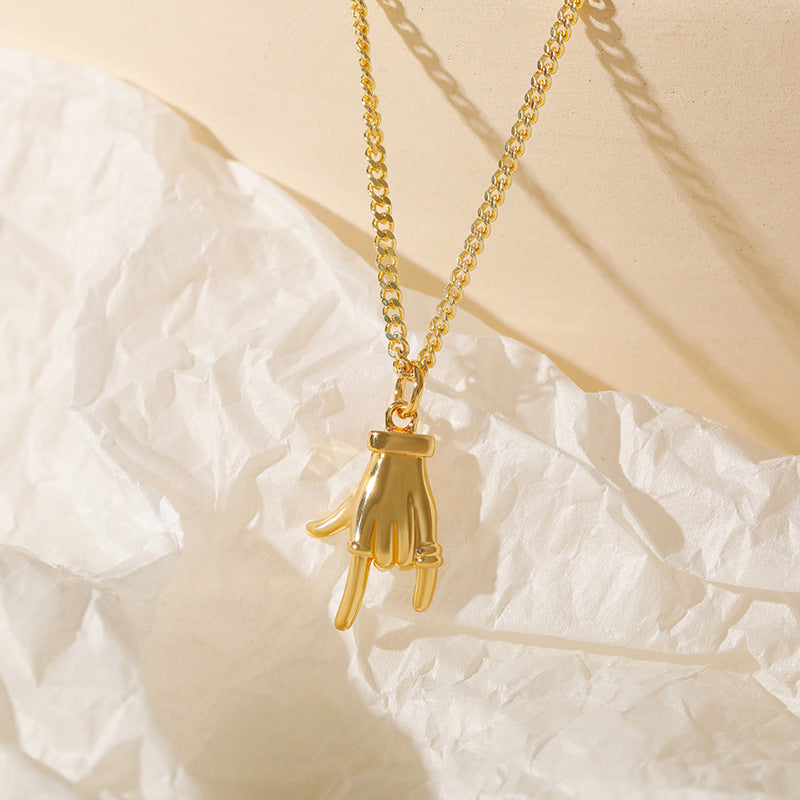 Wholesale Stainless steel gesture LOVE copper plated 18k micro set zircon clavicle chain