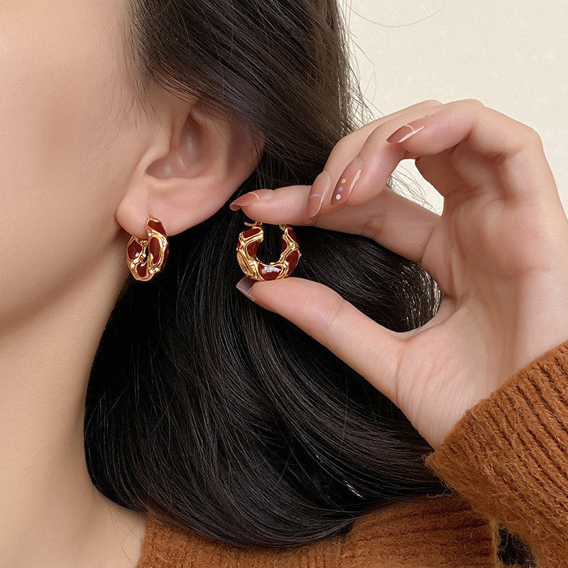 Wholesale Light Luxury High-end Elegant Enamel Ear Buckle Earrings