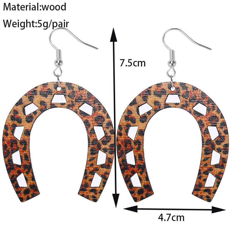 Wholesale Western cowboy old style horseshoe-shaped wooden earrings