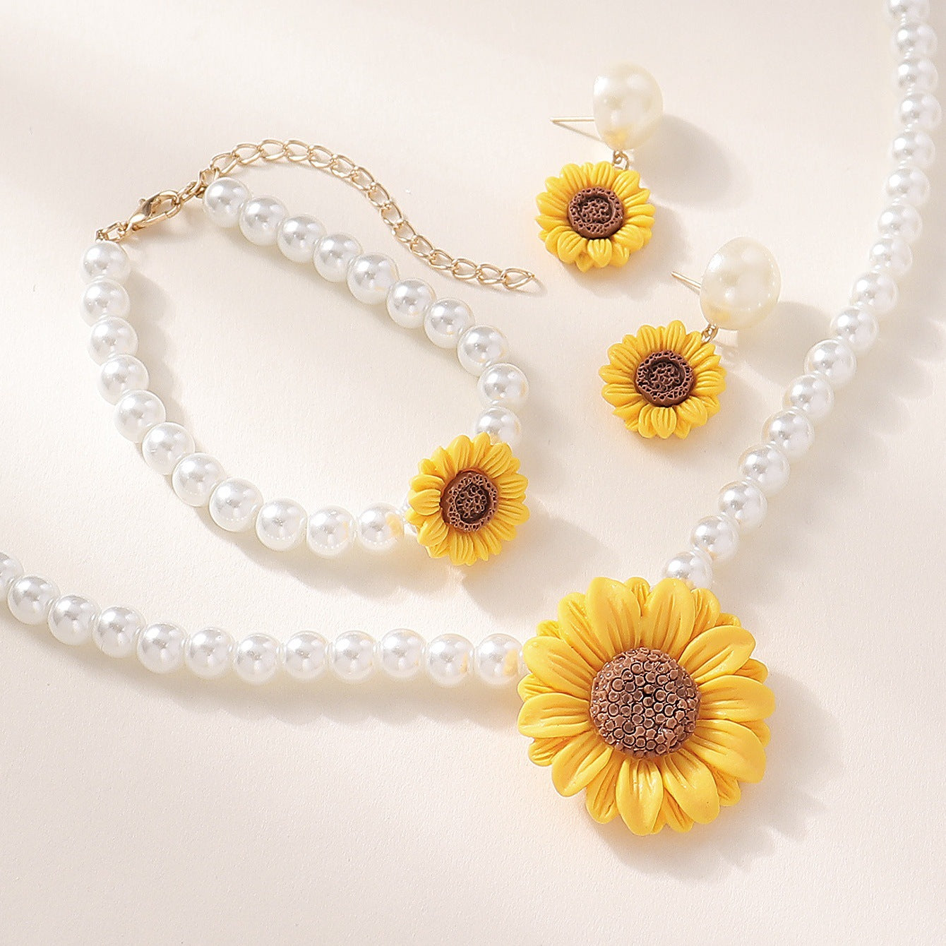 Wholesale Pearl Sunflower Earrings Flower Pearl Bracelet Necklace
