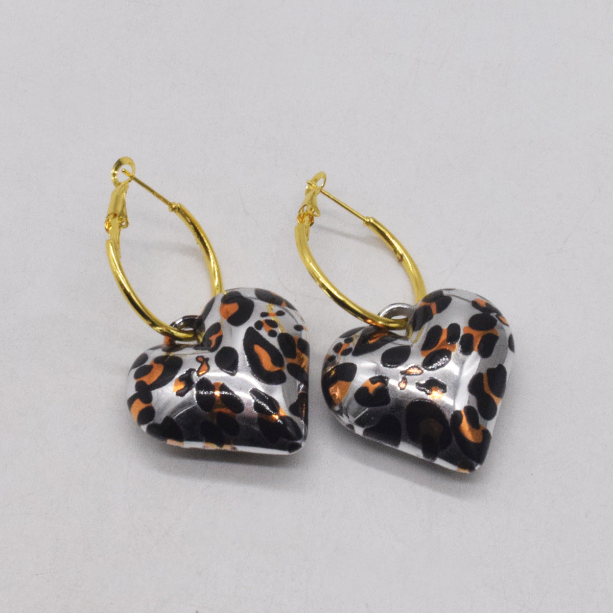 Wholesale Leopard Heart Pendant Earrings