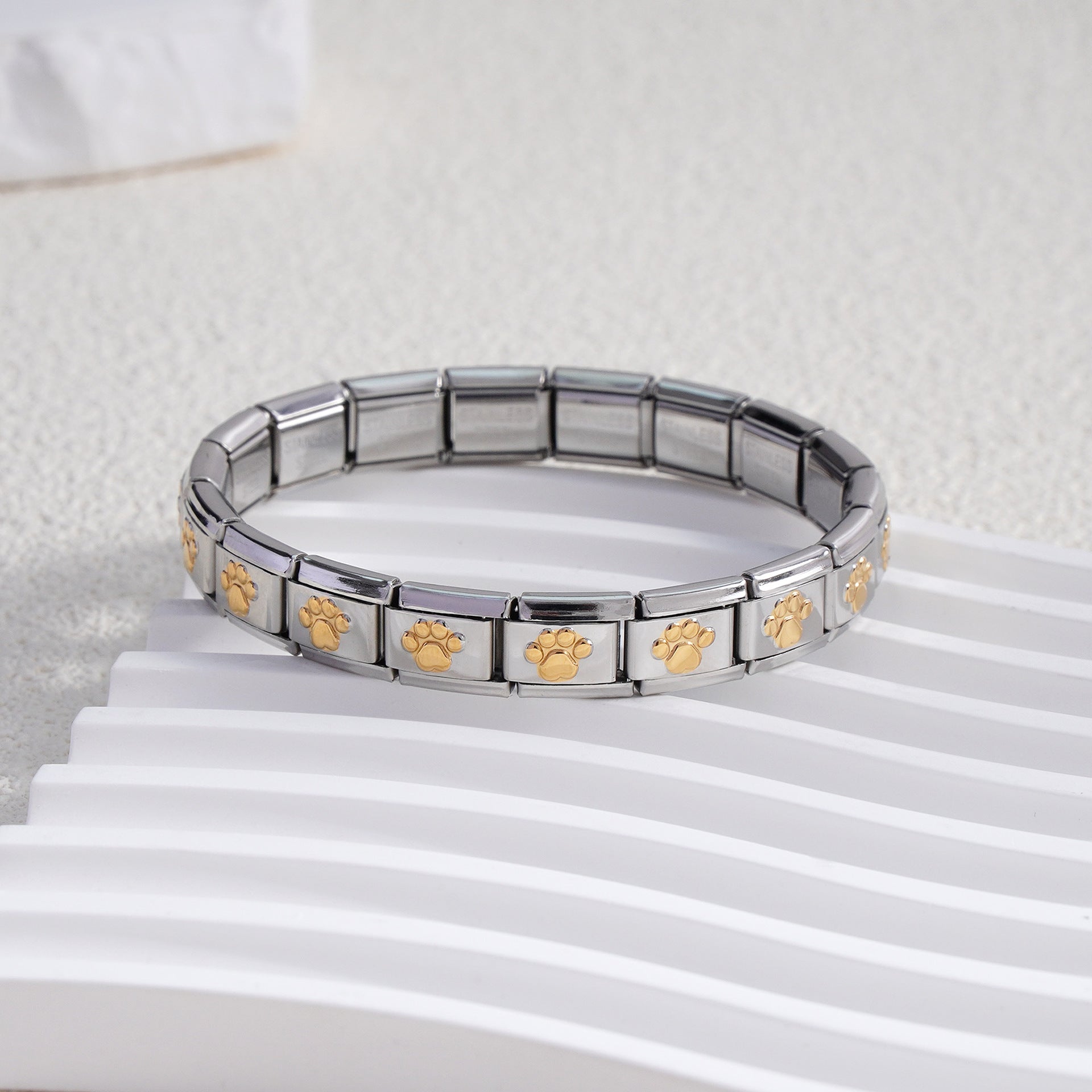 Wholesale Heart Shaped Stainless Steel DIY Modular Bracelet Fashion Accessory Great For Gift Giving And Boutique Resale