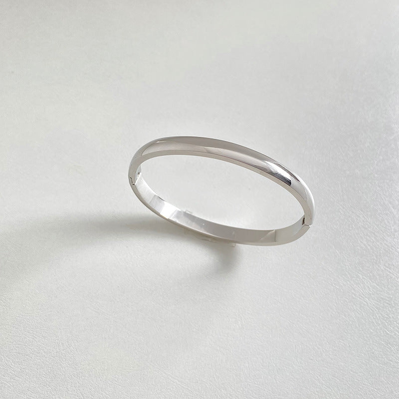 Wholesale Stainless steel glossy bracelet retro extremely simple buckle plain  bracelet