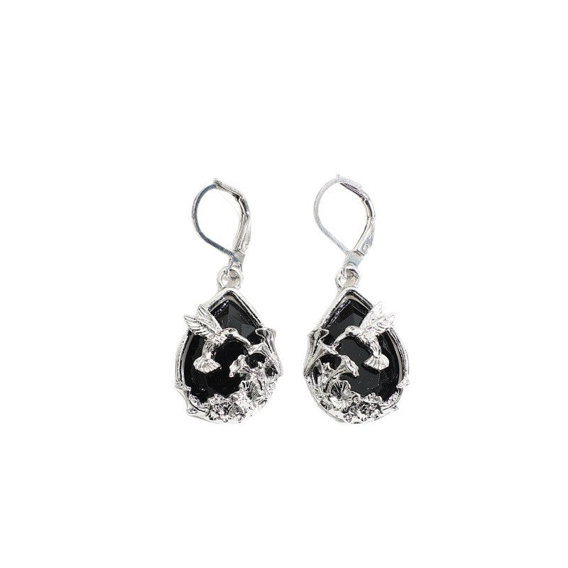 Wholesale Vintage Hollow-Out Hummingbird Drop Earrings Gothic Style Jewelry Accessory Gift