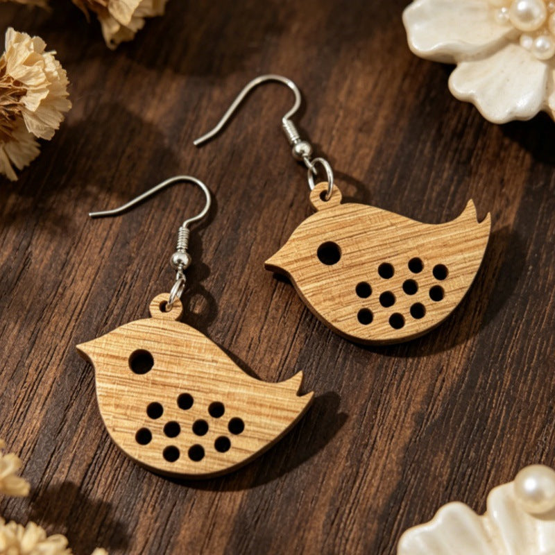 Wholesale Vintage Wooden Earrings Hollow-Carved Bird Design Jewelry Accessory for Gift