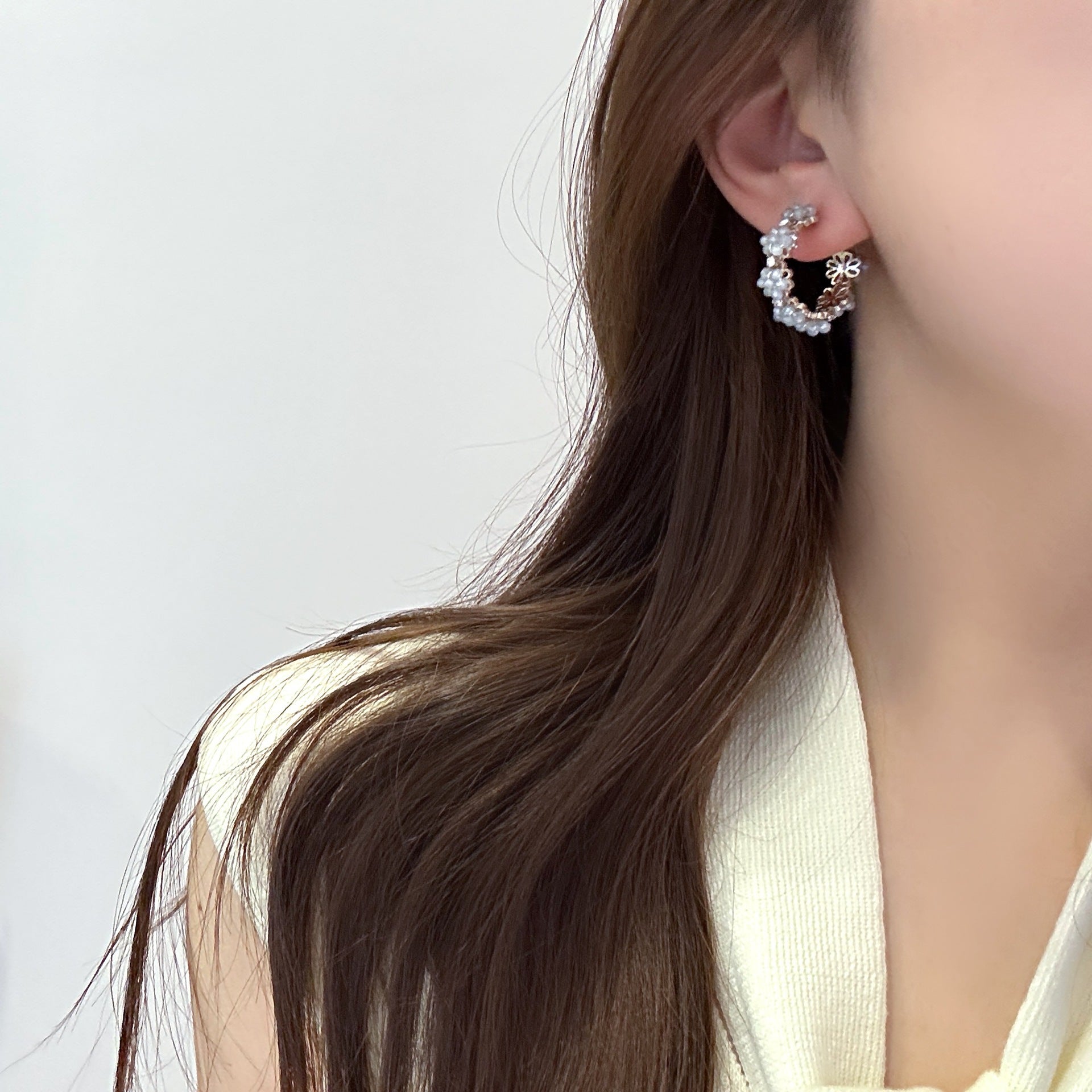 Wholesale  Blue Hoop Earrings Crystal Flower Earrings