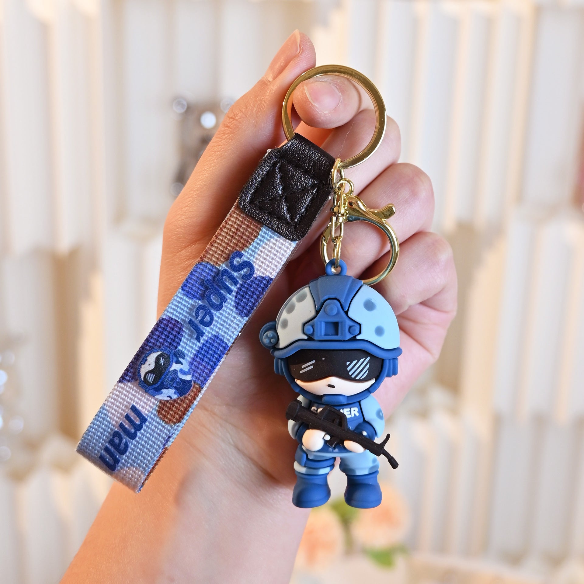 Wholesale Cute cartoon special forces keychain