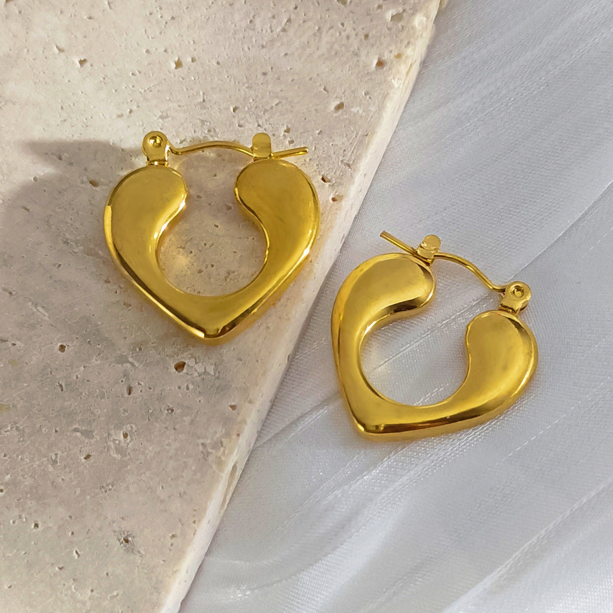 Wholesale Luxury Round Stainless Steel Earrings