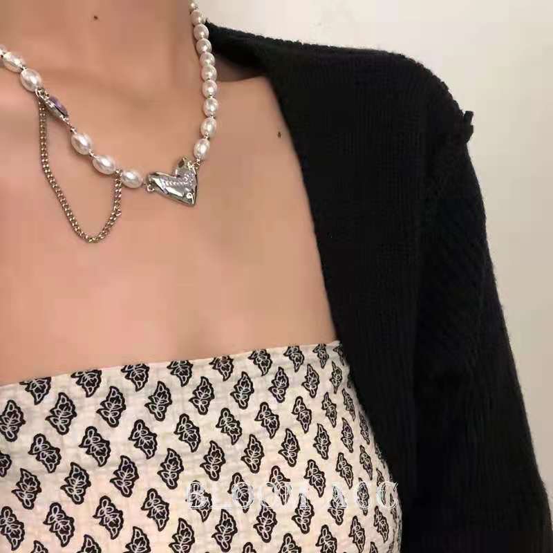 Wholesale Pearl Necklace Metal Love Chain Pendant Necklaces