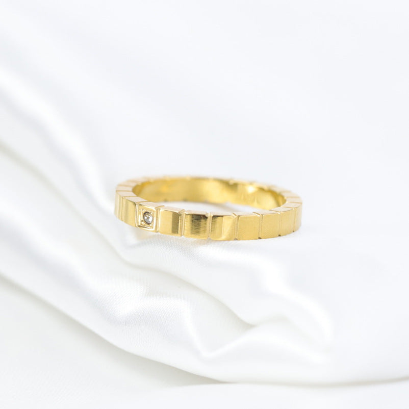 Wholesale 3MM diamond-set square symmetrical stainless steel ring