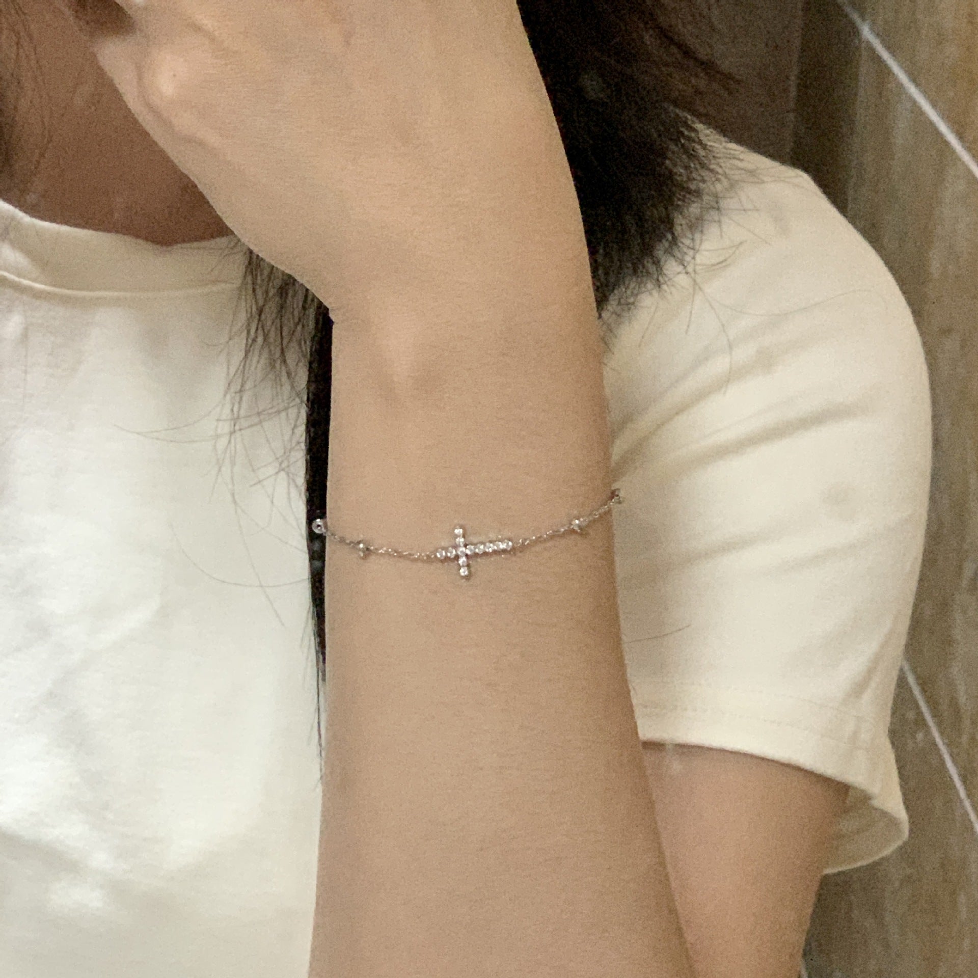 Wholesale Titanium Steel Cross Pendant Bracelet For Women Zircon Stones Everyday Wear Fashion Accessory
