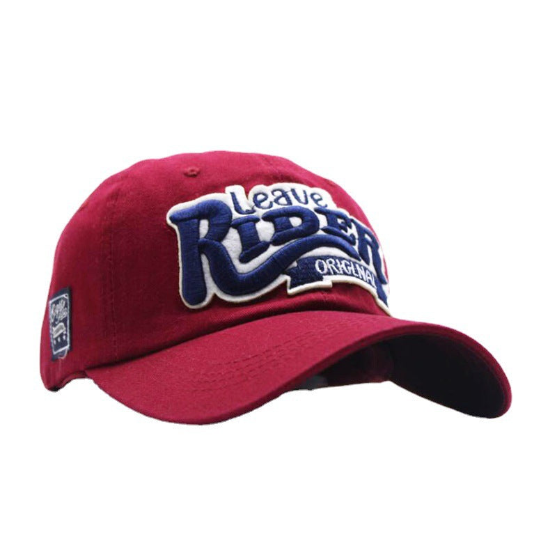 Wholesale Fashionable baseball cap with letter embroidery