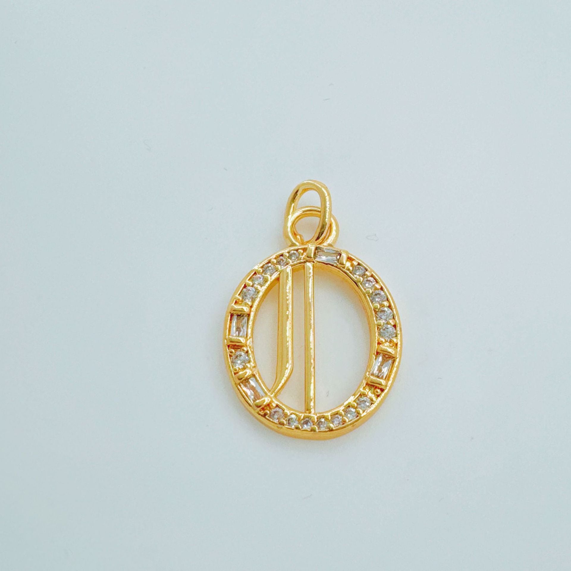 Wholesale Copper Gold-Plated Ice Sugar Letter Pendant Necklace European American Style Fashion Jewelry Accessory for Women