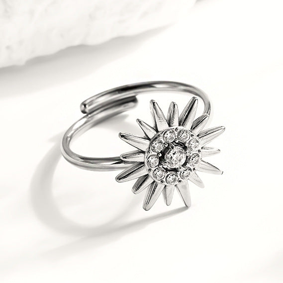 Wholesale Diamond Sunflower Vintage Titanium Steel Star Ring