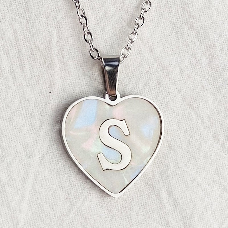 Wholesale 26 English Letters Heart Inlaid Shell Titanium Steel Necklace ACC-NE-DingChao002