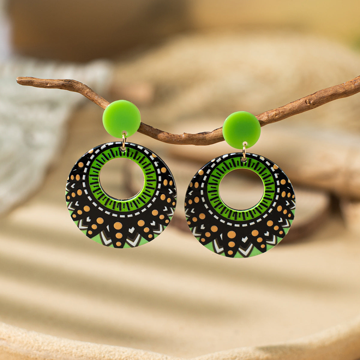 Wholesale Retro Ethnic Style Acrylic Painted Bizarre Contrasting Color Hoop Earrings ACC-ES-XLH008