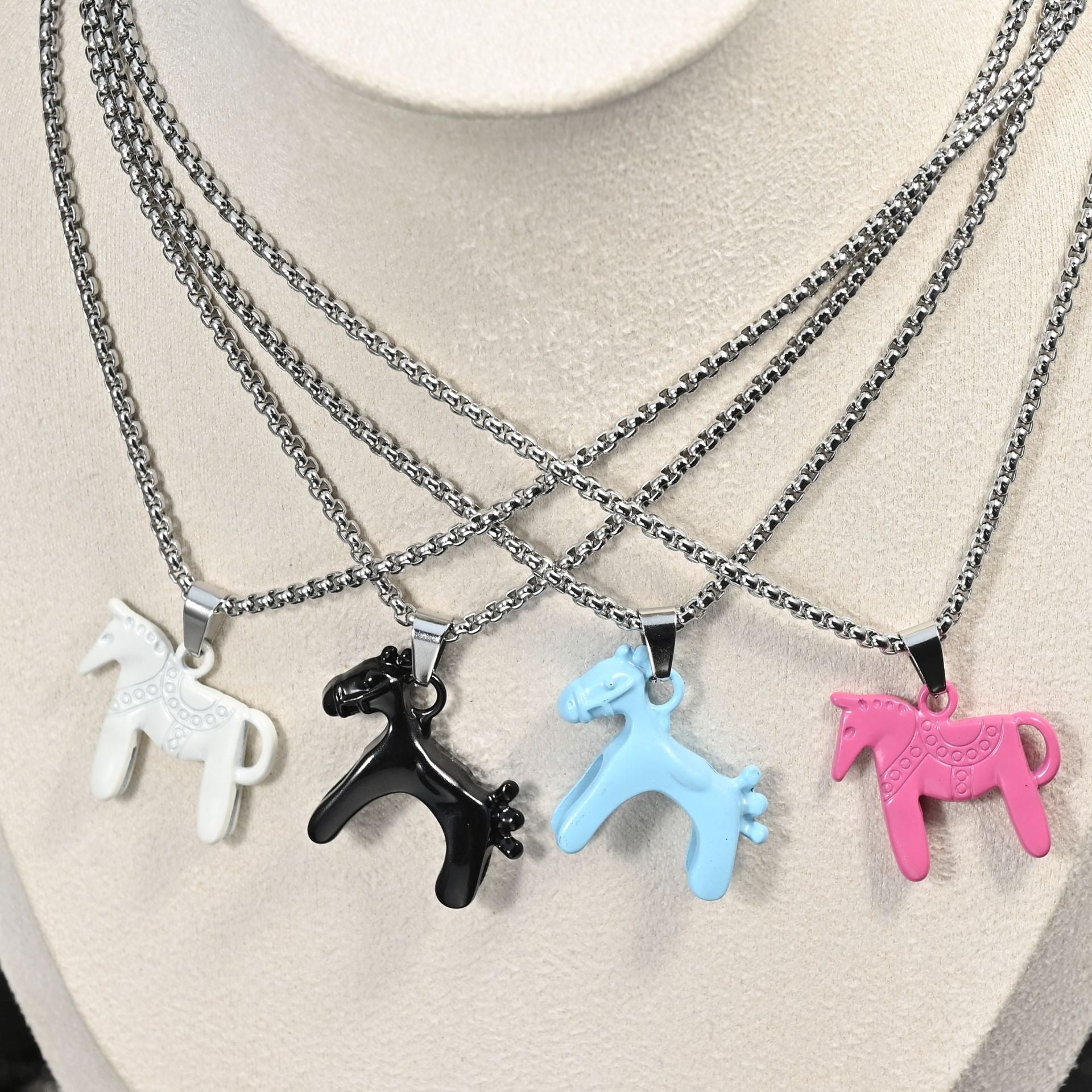 Wholesale Chinese Style Horse Zodiac Colorful Pendant Necklace Stainless Steel Clavicle Chain For Street Fashion Layering Jewelry