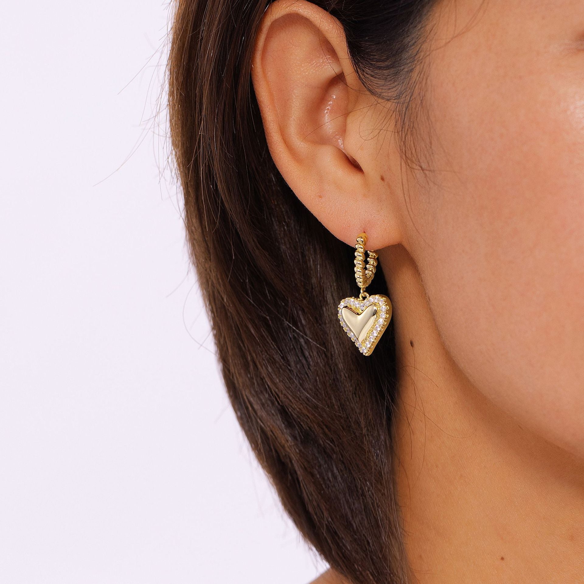 Wholesale copper plated gold inlaid zircon love earrings