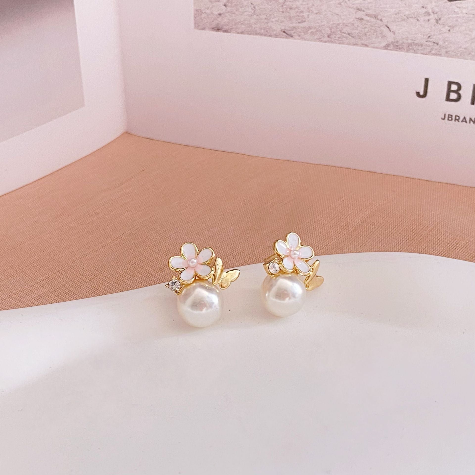 Wholesale Silver Needle Earrings Forest Style Earrings ACC-ES-Hanxi008