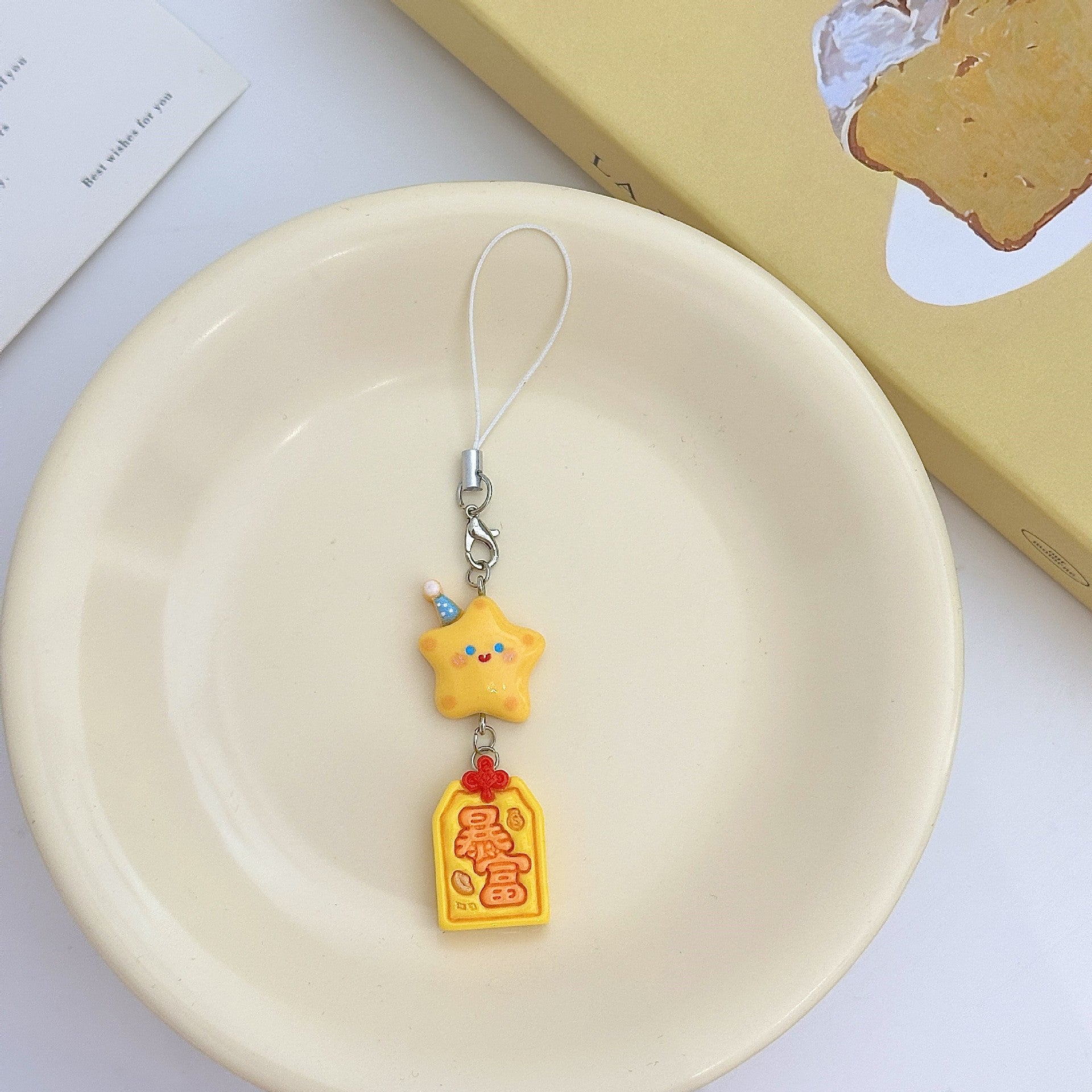 Wholesale Cute Star Apple Keychains