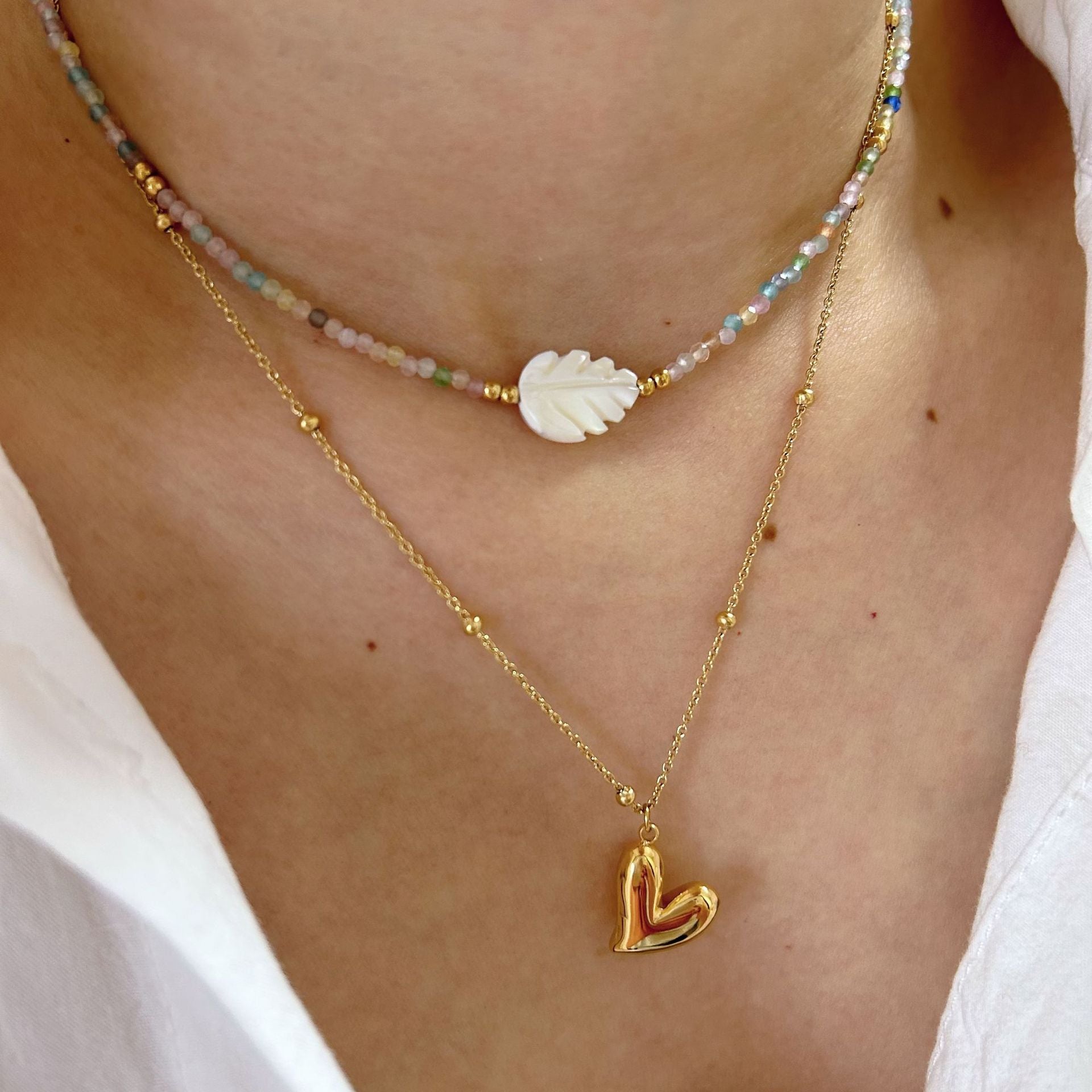 Wholesale Shell Leaf Crystal Titanium Necklace