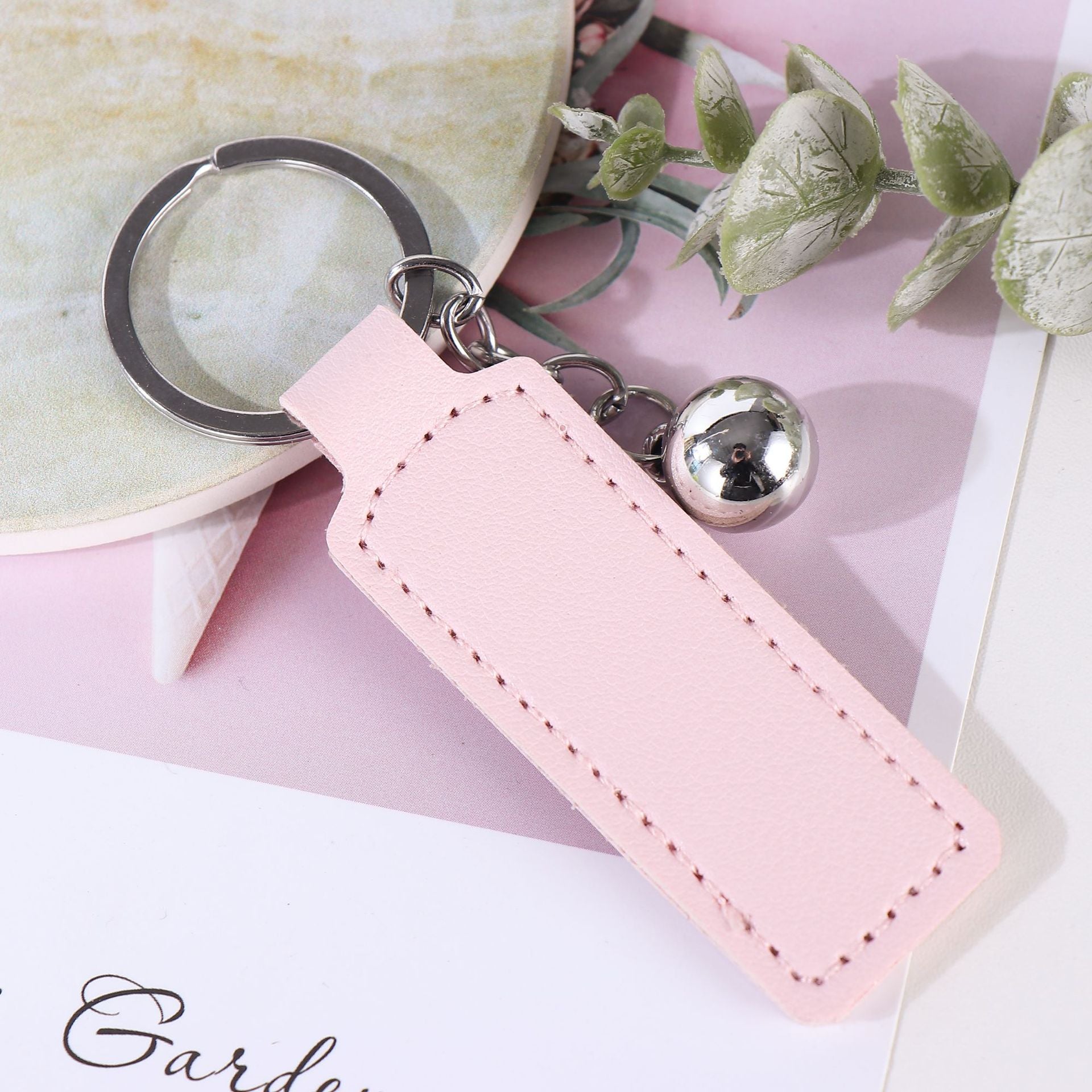 Wholesale  PU Leather Keychain Simple Business Car Keychain Accessories Keychain Ring Printable Logo