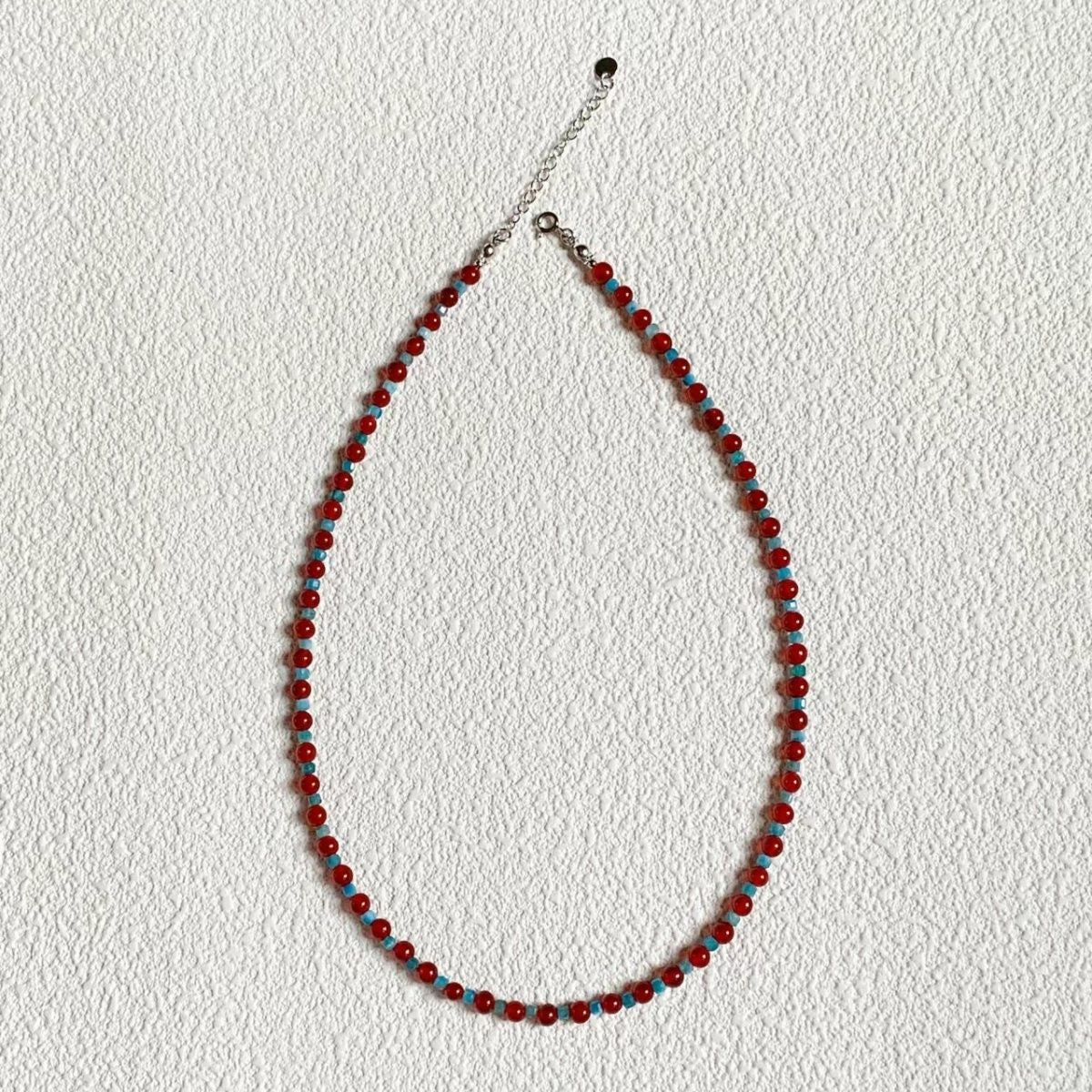 Wholesale  Retro  Clavicle Chain Red and Blue Beaded Necklace