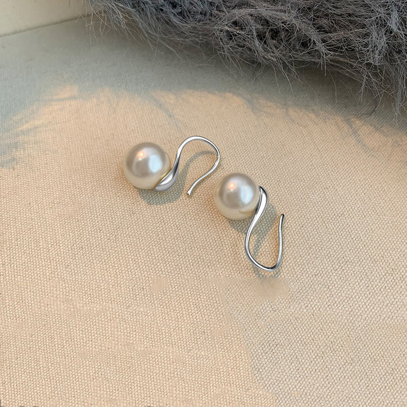 Wholesale high heels pearl earrings