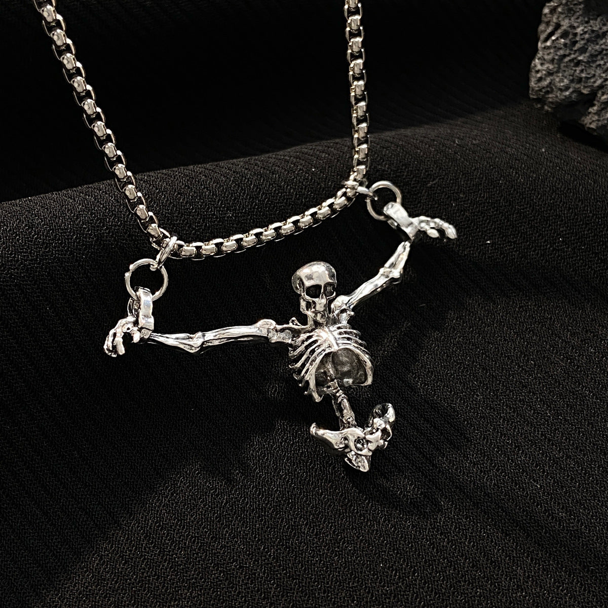 Wholesale Punk Style Skull Pendant Necklace Trendy Jewelry Accessory for Gift Boutique Resale