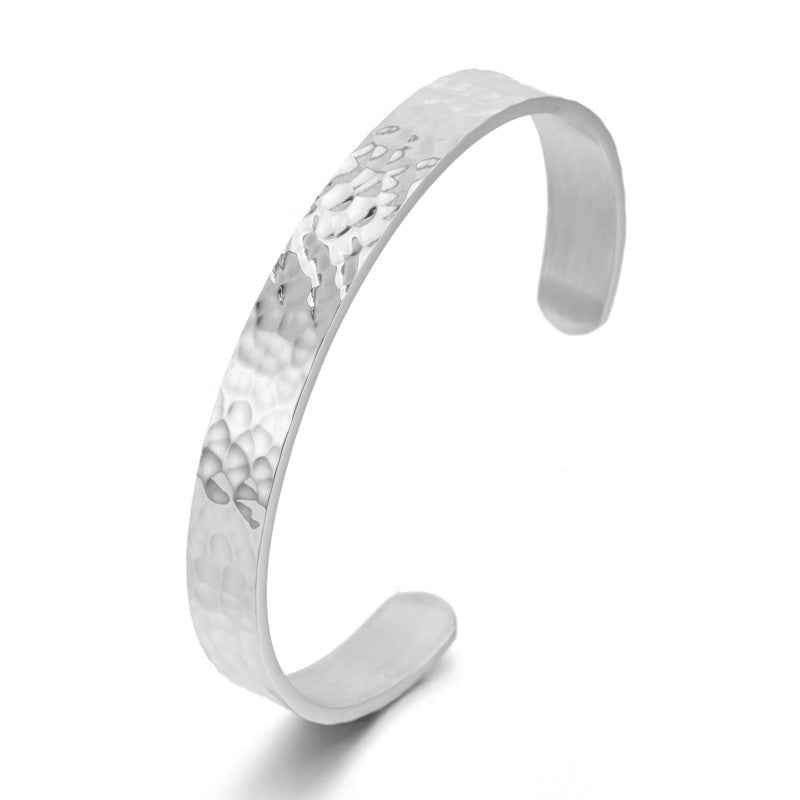 Bracciale per coppia in stile casual aperto in acciaio inossidabile dorato battuto a mano all'ingrosso