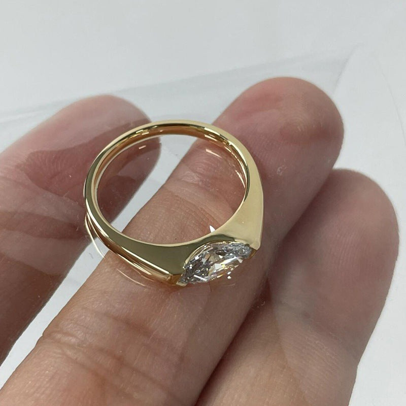 Wholesale Stylish Copper Ring with Rhombus Zircon,  Retro Design,  Fashion Jewelry Accessory for Women,  Boutique Resale