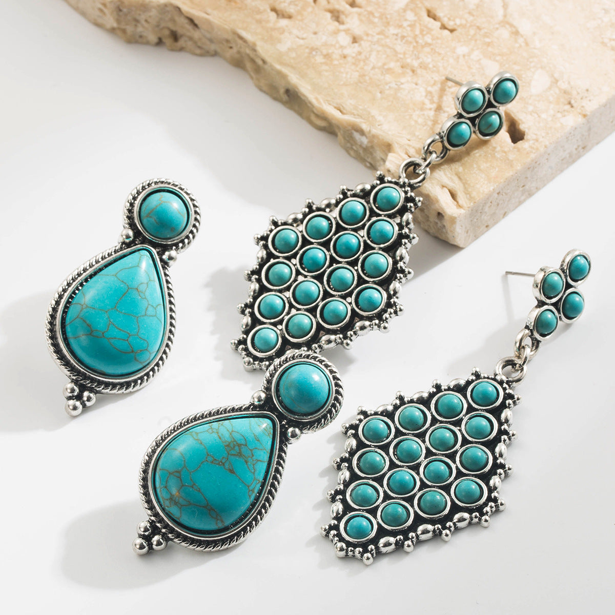 Wholesale Bohemian Turquoise Pendant Earrings,  Alloy Inlaid Turquoise,  Fashion Accessory for Resale