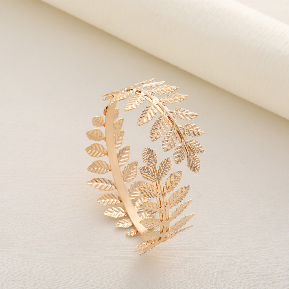 Wholesale Gold Leaf Shaped Armlet Open Bracelet