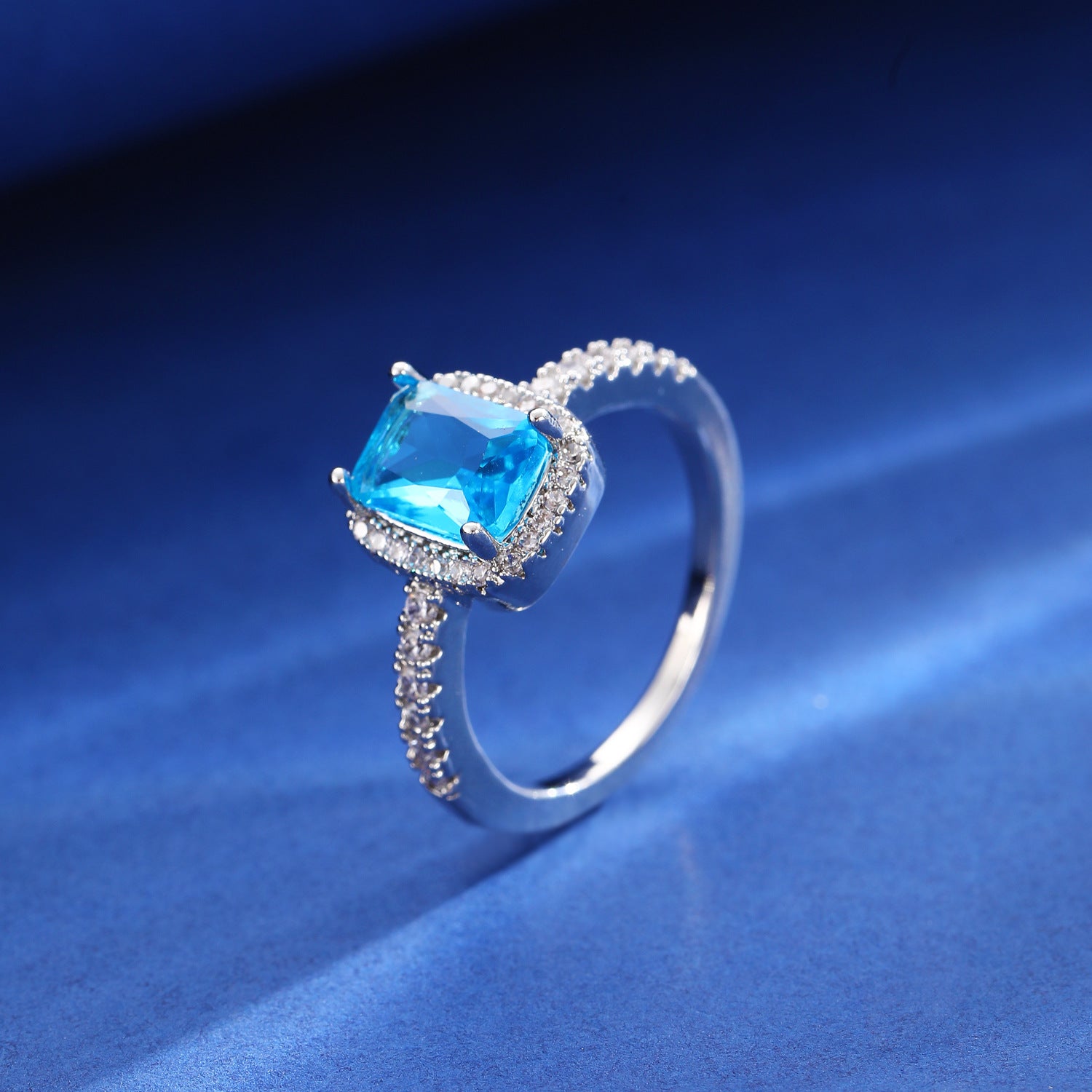 Wholesale color love zircon diamond ring