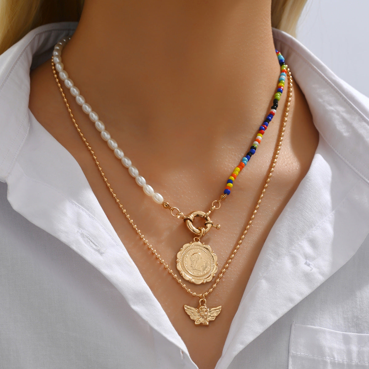 Wholesale multi-layered round angel wing pendant necklace