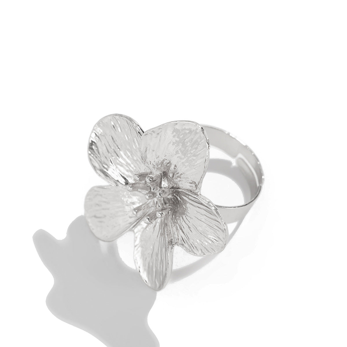 Wholesale Five-leaf flower alloy ring set
