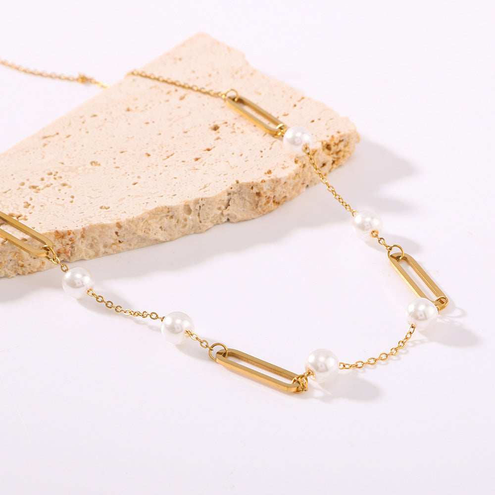 Wholesale Rectangular Hollow Pearl Titanium Steel 18k Gold Plated Necklace
