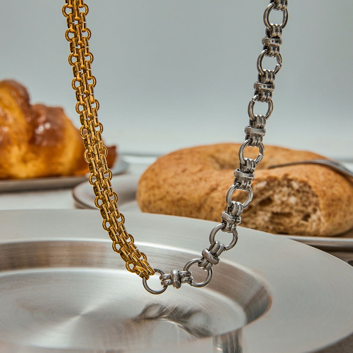 Wholesale 18K Gold Stainless Steel Gold and Silver Color Necklace