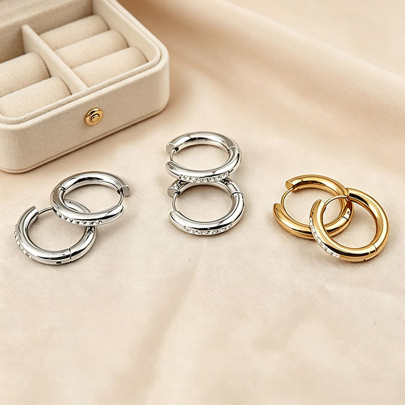 Wholesale Chic Titanium Steel Gold Coil Earrings with Diamond Accents Fashion Accessory