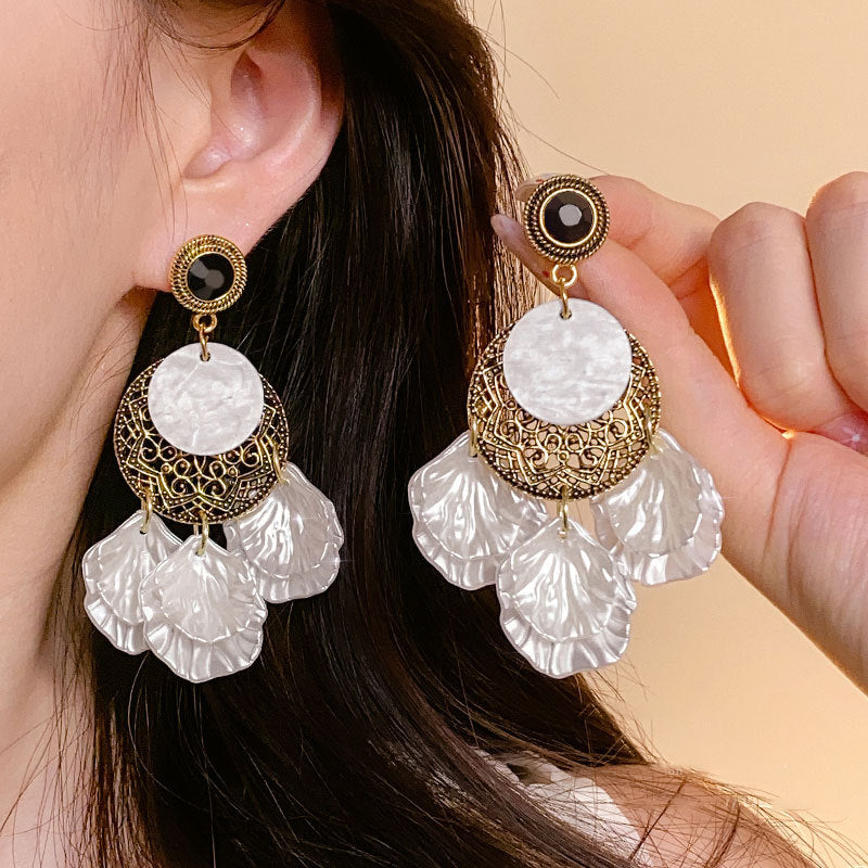 Wholesale Exaggerated Shell Vintage Petal Long  Acrylic Earrings
