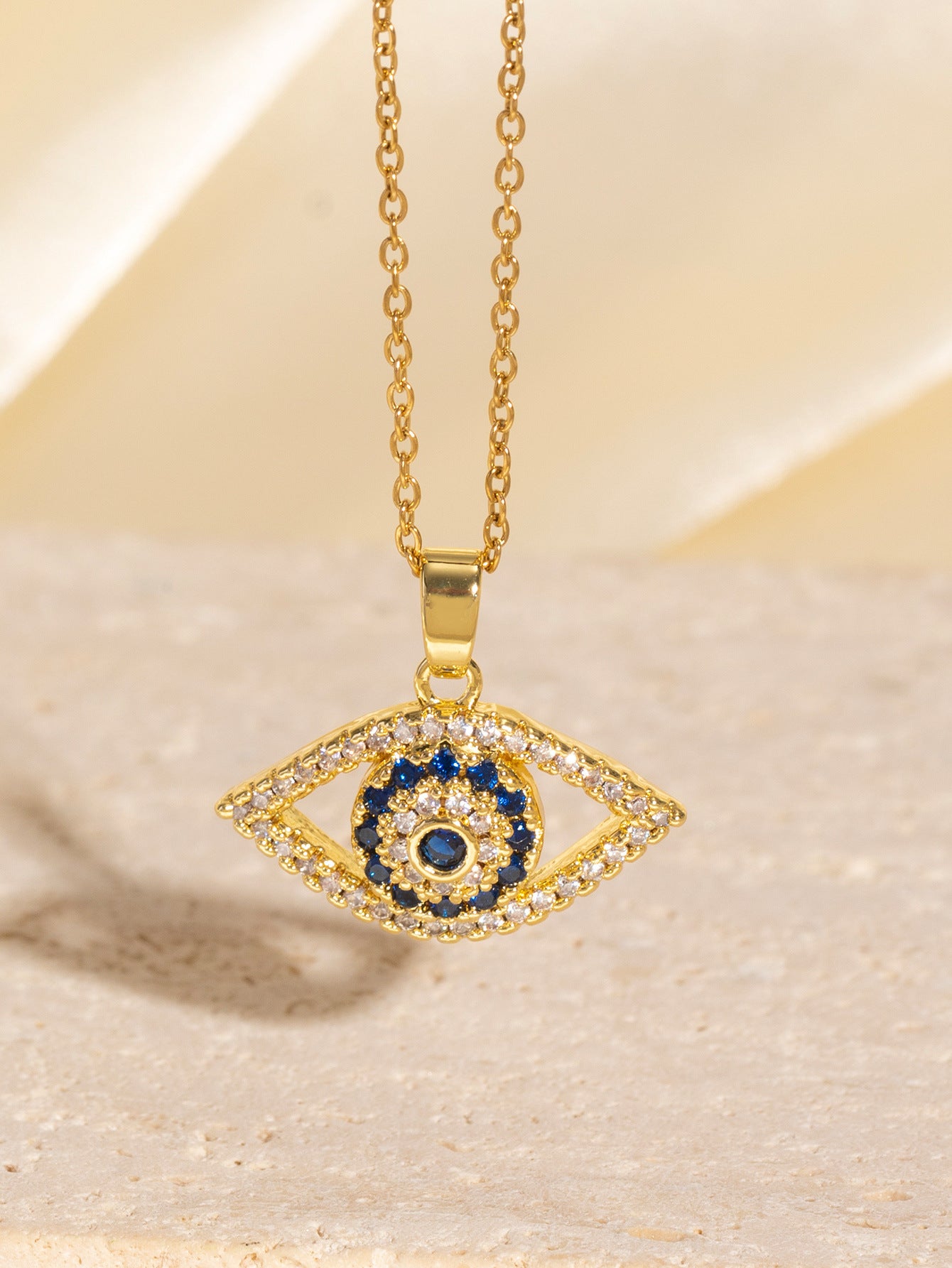 Wholesale Evil Eye Geometric Pendant Necklace,  Unisex Fashion Accessory,  Gift for Casual or Party Wear