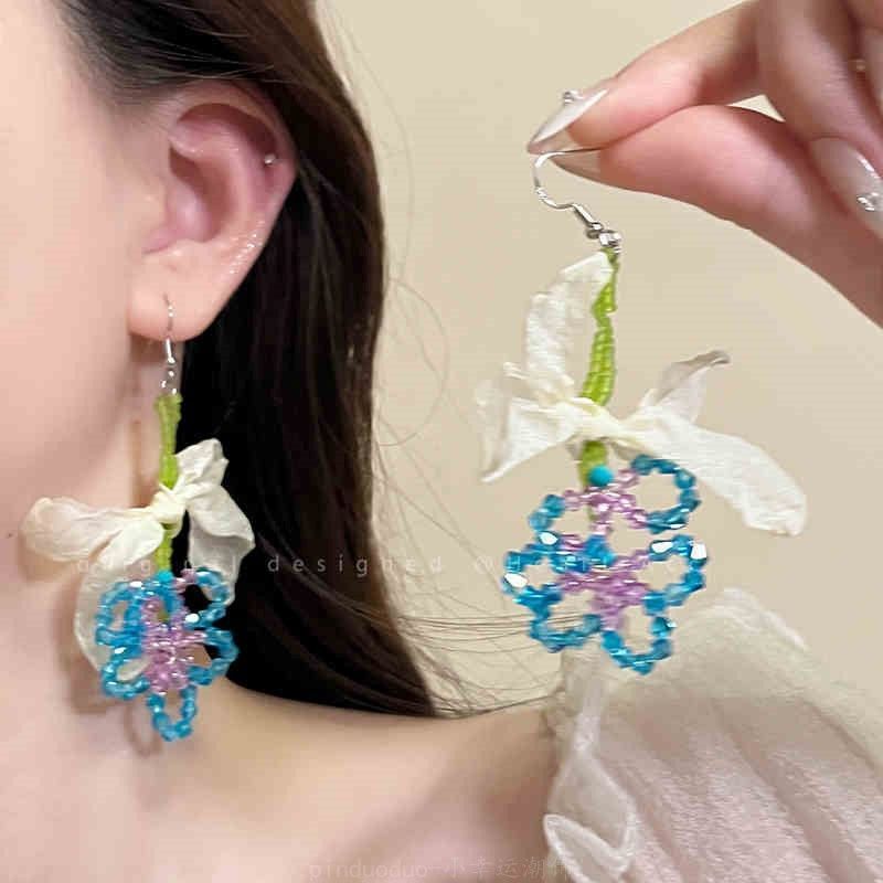 Wholesale Flower Tassel Pendant Earrings