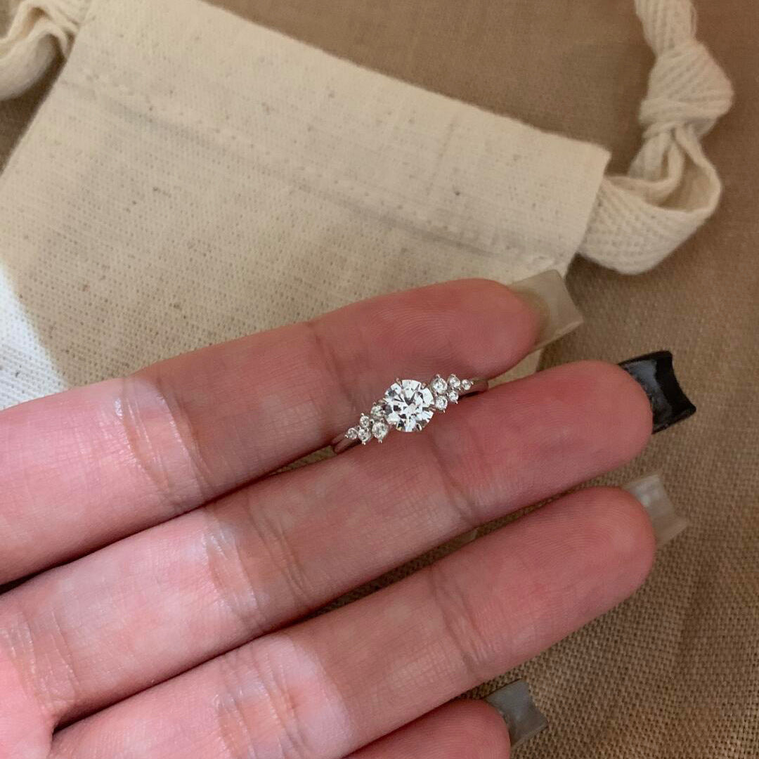 Wholesale Trendy Instagram Small 1 Carat Moissanite Berlin Love Letter Ring Niche Design Adjustable Diamond Women' s Ring