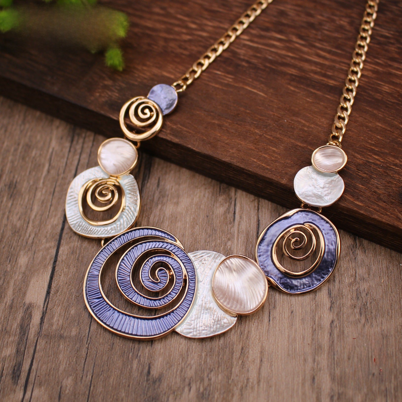 Wholesale Colorful Shell Hollow out Necklace